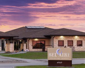 Bel Aire Recovery Center, Addiction Treatment Service,